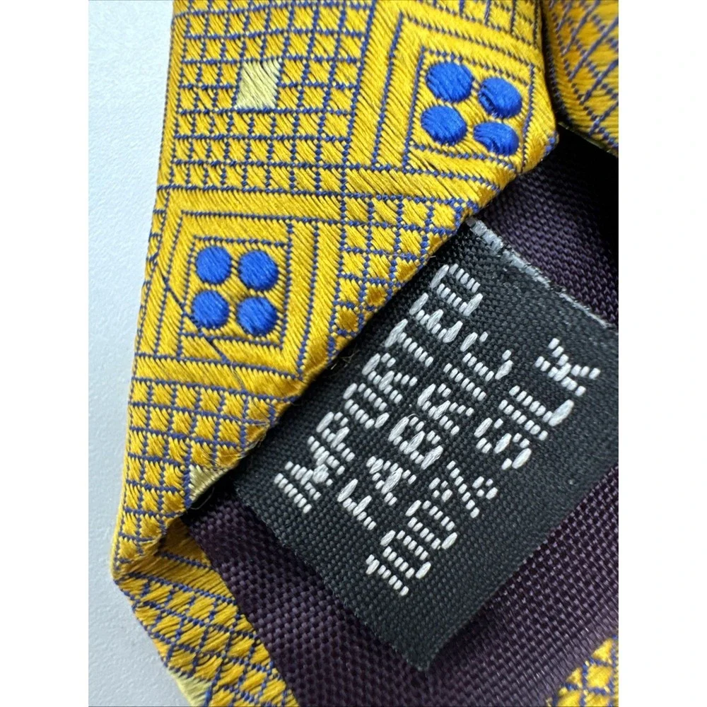 Geoffrey Beene Mens Gold Handmade 100%‎ Silk Necktie 58 X 3 3/4